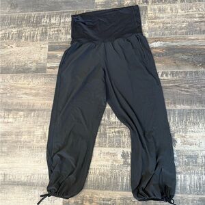 LULULEMON Black High-Waisted Jogger Pants